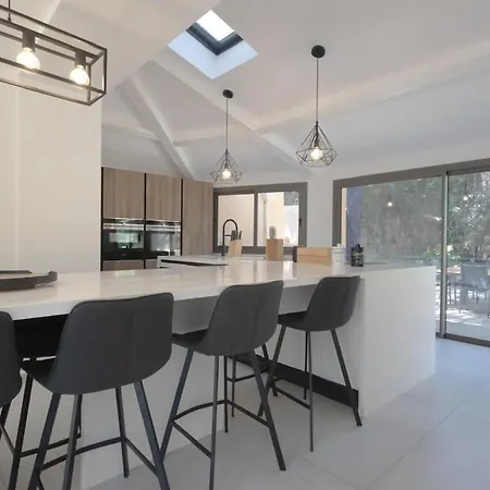 Frgk Mathis - Luxury, Sea View & Pool Jean De Noailles Villa *